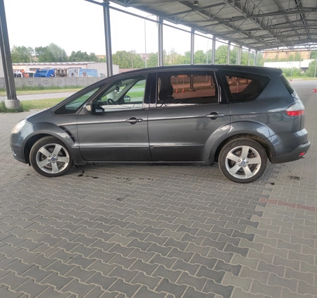 Ford S-Max cena 17400 przebieg: 233800, rok produkcji 2008 z Staszów małe 562
